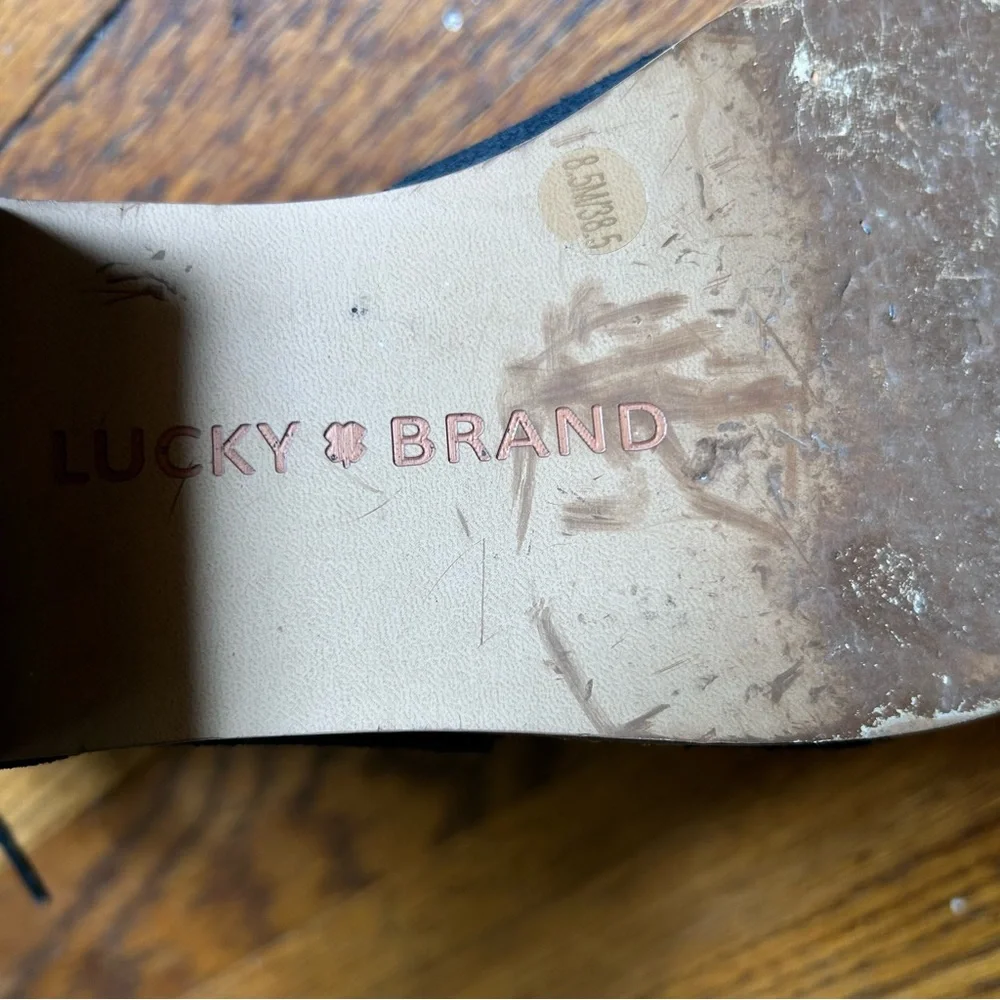 Lucky Brand Tazu black brushed suede gladiator lace up sandals size 8.5
